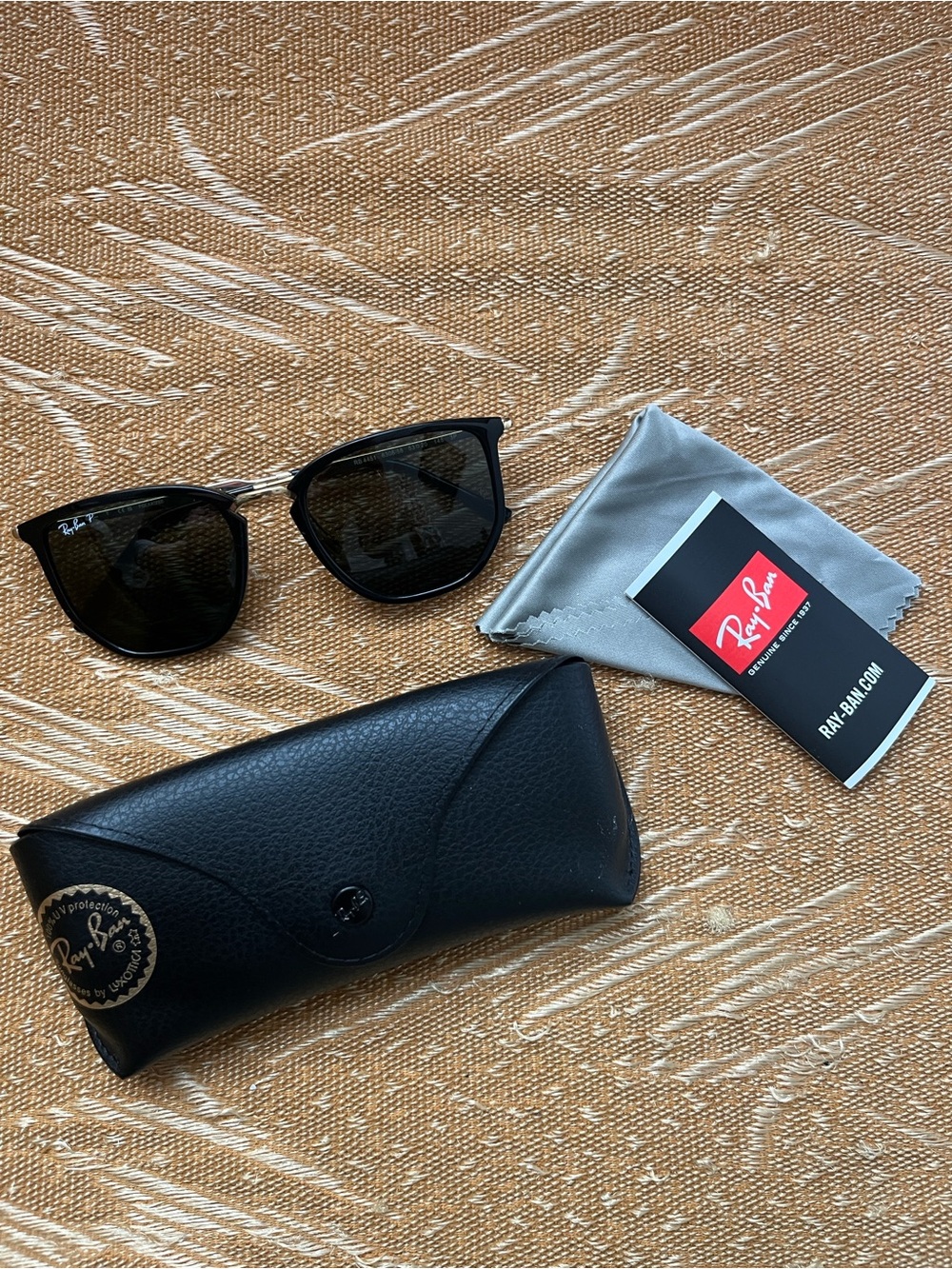 Ray-Ban sunglasses new!